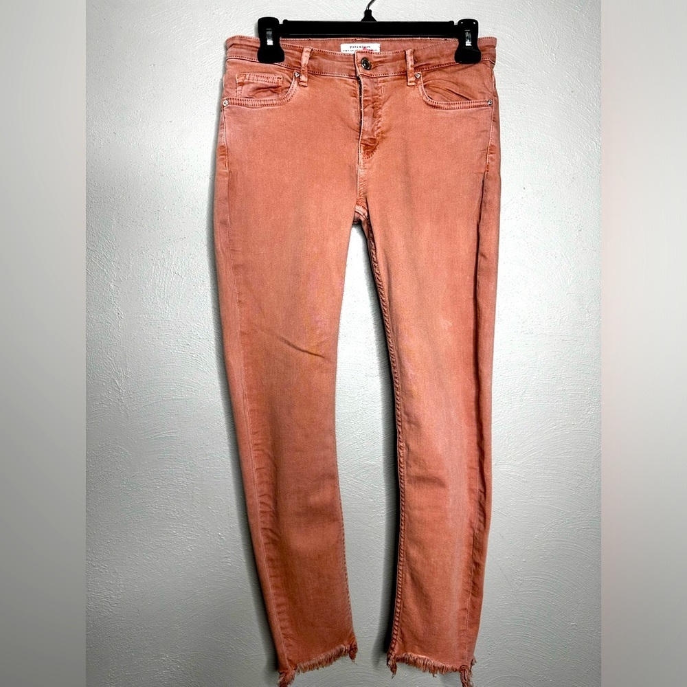 ZARA WOMAN Skinny Ankle Jean with Raw Hem